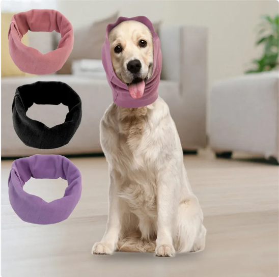U-shaped unisex comfort cushion, designed as a neck pillow for effective ergonomic support.