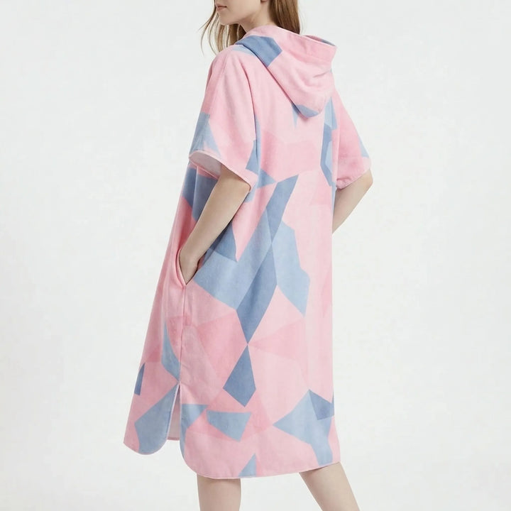 Quick-dry hooded surf poncho with geometric print, ideal for watersports & beach changing.