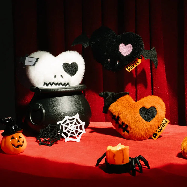 Unisex Halloween Plush Bat Heart Squeaky Dog Toy