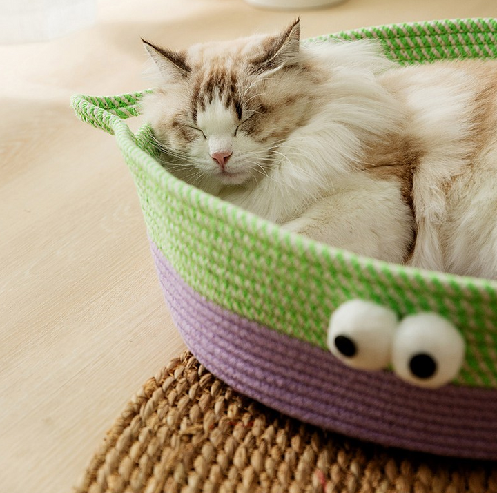 Stylish cat bed made from cotton rope, featuring a unique animal design, perfect pet accessory