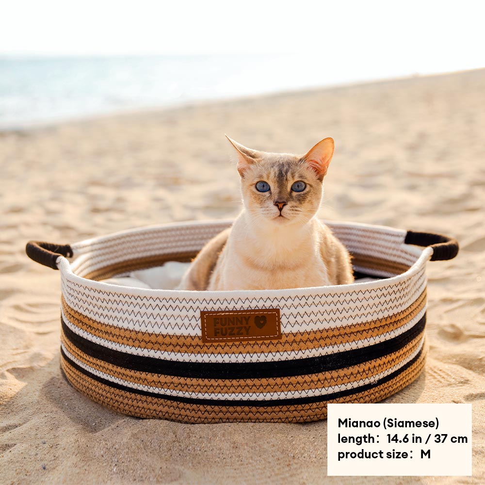Pet bed for anxiety: handcrafted striped design offers calming comfort