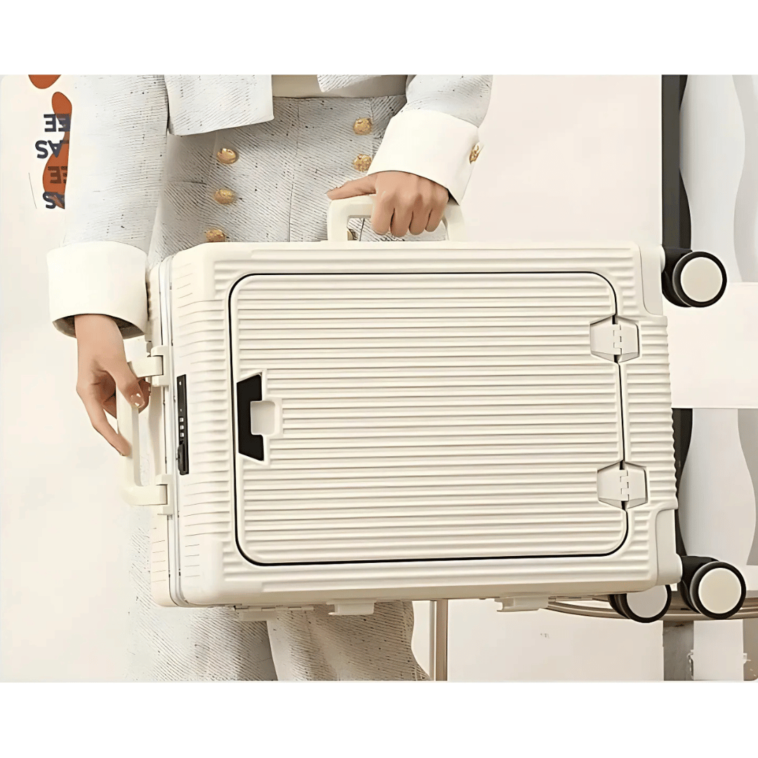 Compact cabin bag, hardshell, ideal for airline carry-on, with smart tech features for travelers.
