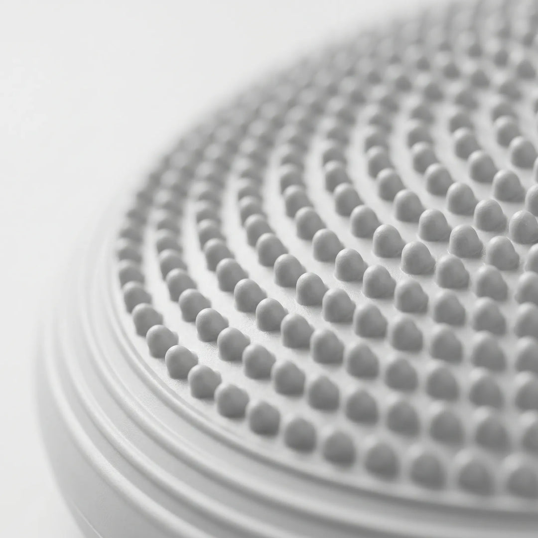Durable round balance disc for improving core strength & balance. Ideal stability trainer for all ages.