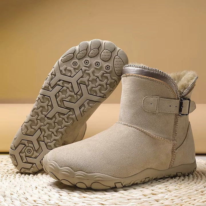 Flexible sole barefoot winter boots with wide toe box for natural comfort & movement.