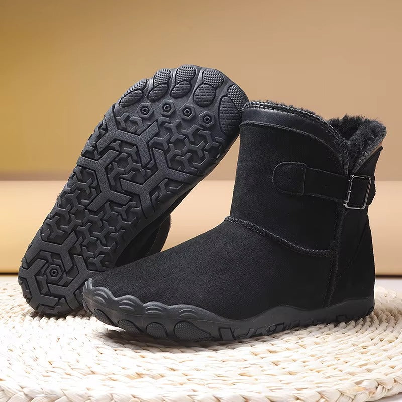 Side view: Unisex warm insulated barefoot winter boots, promoting natural comfort.