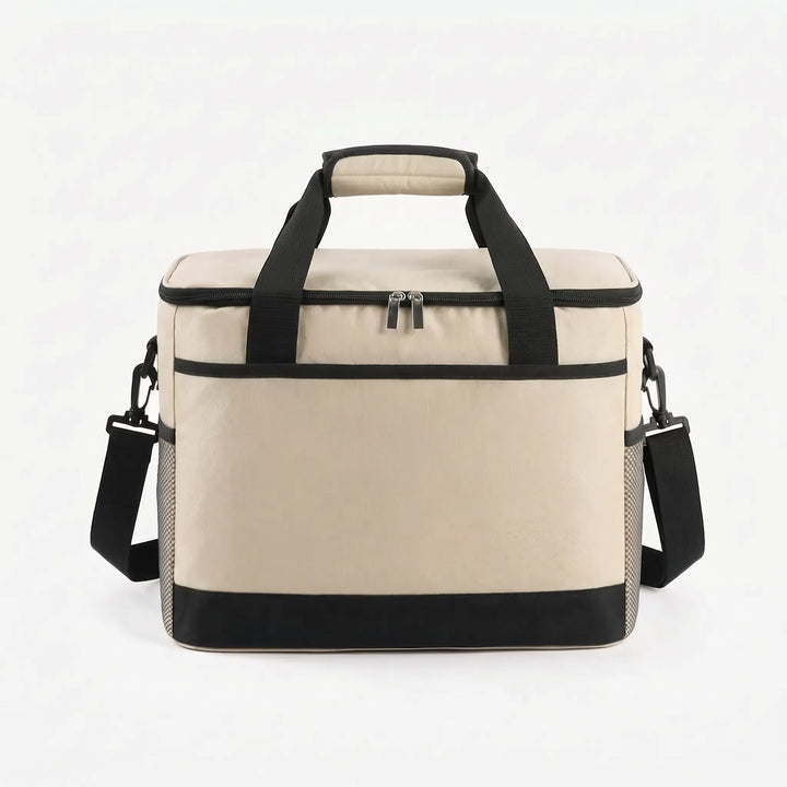 Compact insulated bag for easy meal prep transport, featuring a sturdy handle and front pocket for small items.