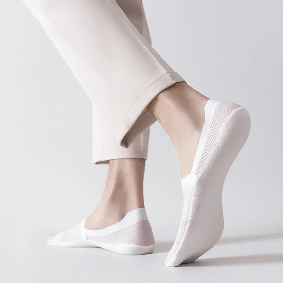 Breathable unisex no-show anti-slip socks, perfect low-cut design for summer casual wear.