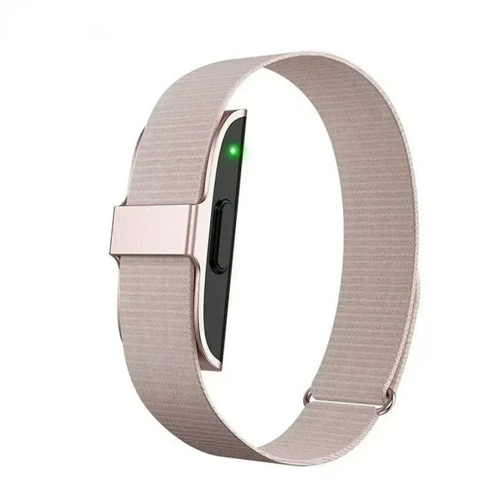 Sleek activity tracker & health monitor. Unisex design, IP68, with heart rate and O2 sensor.