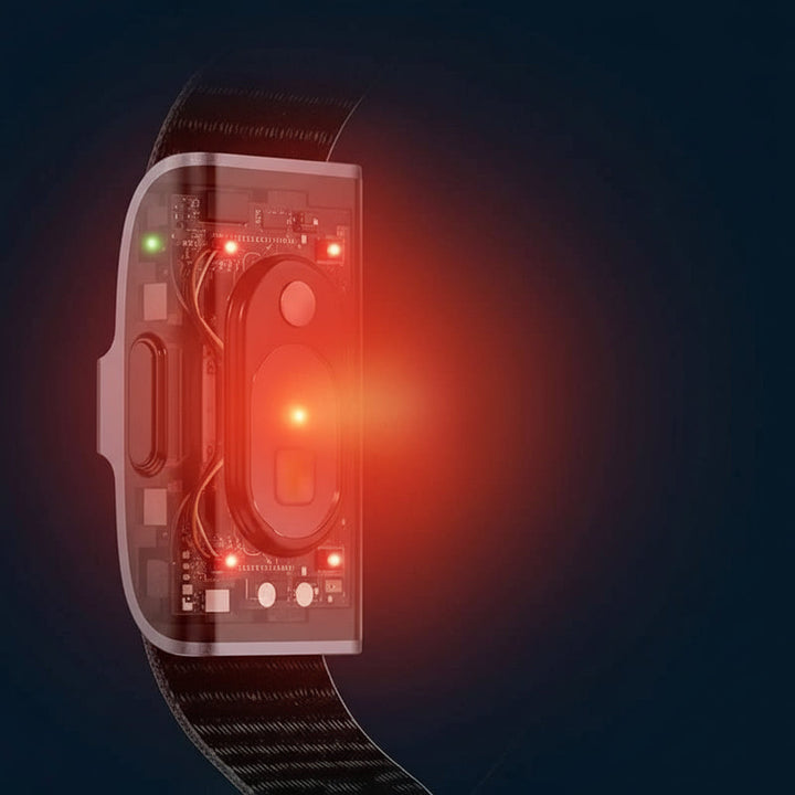 Activity and health tracker. Unisex smartwatch with IP68 rating, heart rate, and O2 level monitoring.