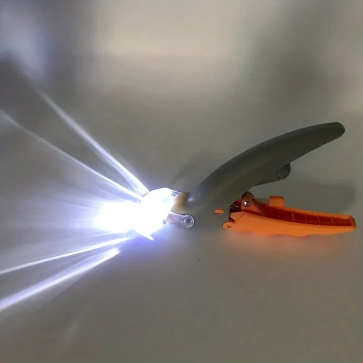 Pet grooming tool: unisex LED nail clippers for safe pet care, suitable for dogs and cats