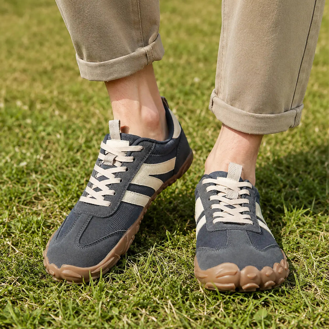 Barefoot hiking shoes, unisex and wide fit, offering lightweight comfort for outdoor adventures.