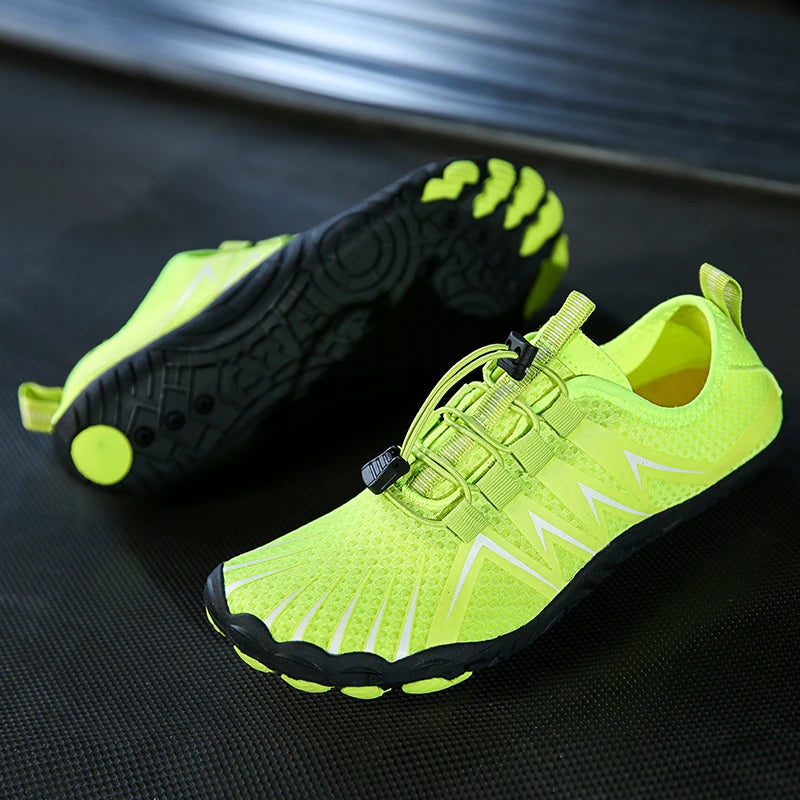Lightweight athletic barefoot shoes, providing freedom of movement with a flexible sole.