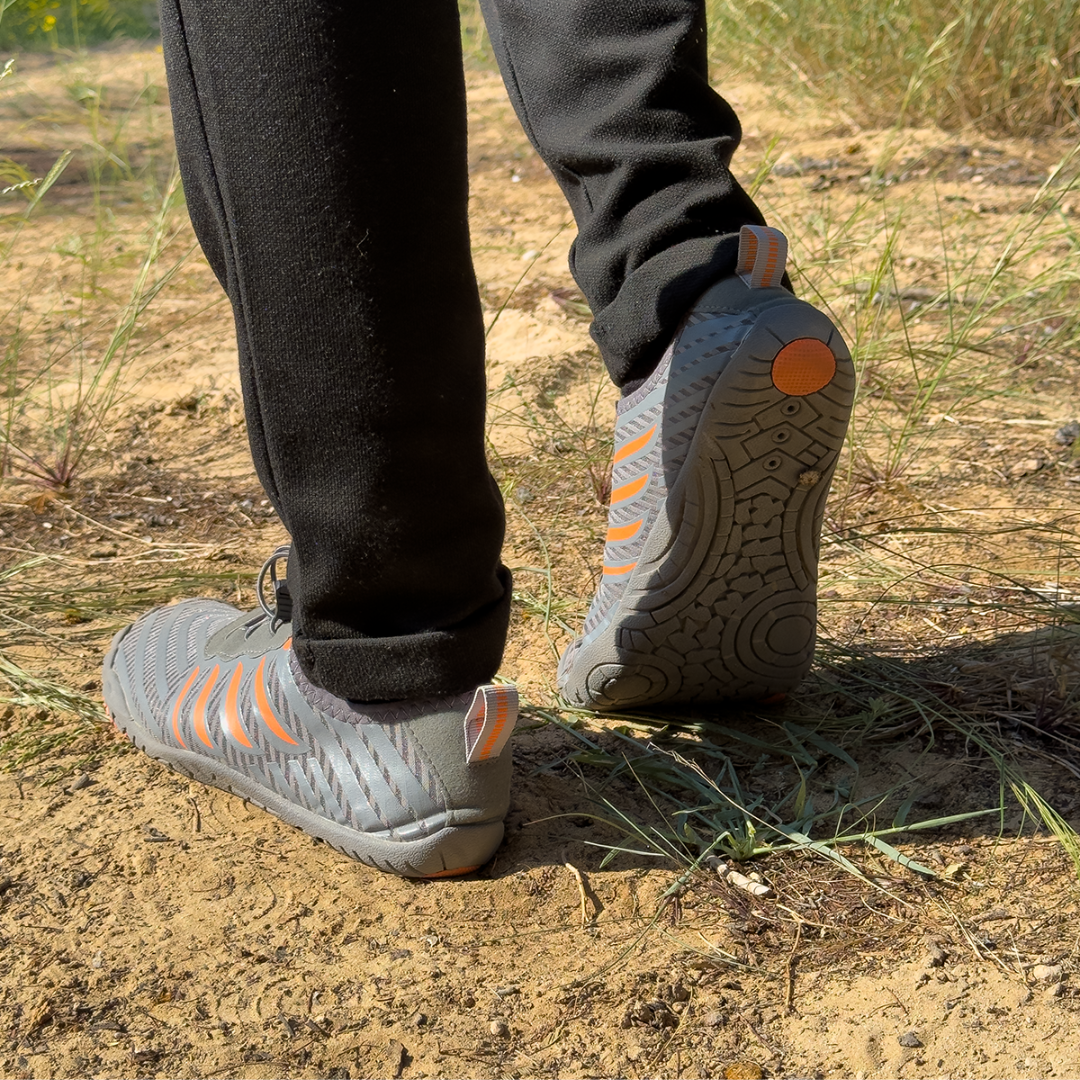 Breathable unisex barefoot shoes, lightweight design for casual or athletic wear.