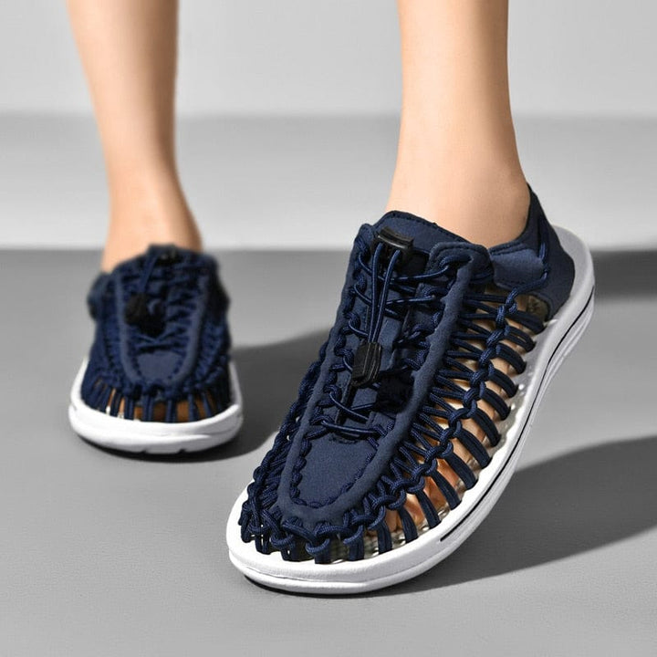 Unisex lightweight comfort sandals, perfect for all-day wear & everyday comfort.
