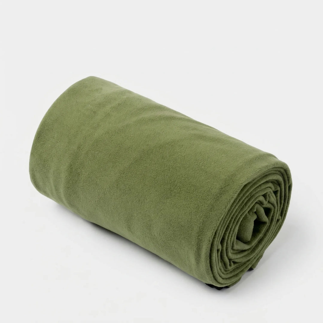 Versatile roll-up fleece sleeping bag, lightweight & portable for hiking, camping, and outdoor travel.