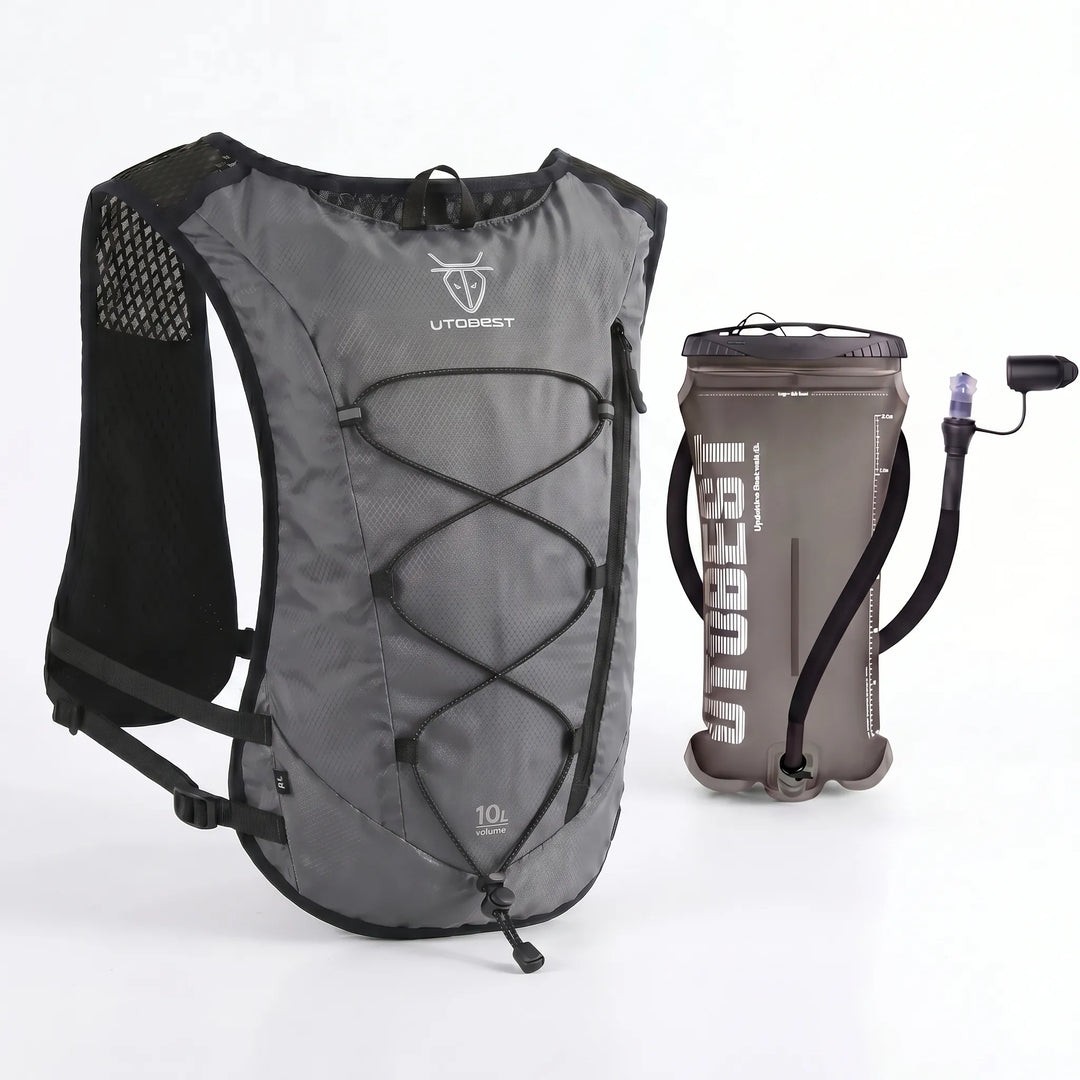 Multi-pocket running pack, unisex lightweight hydration vest for carrying essentials on runs.