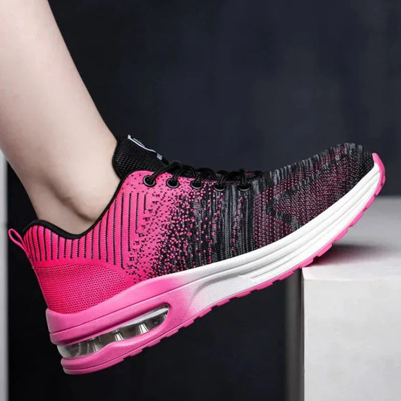 Comfortable unisex work shoes: men's & women's lightweight steel toe safety sneakers with cushioning for protection.
