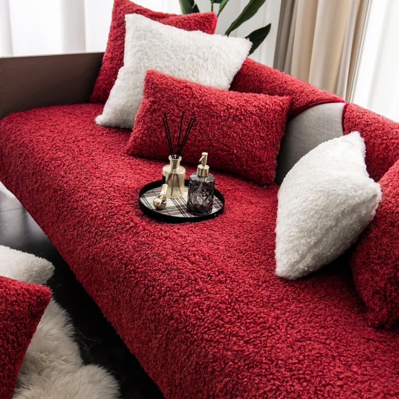 Unisex fleece sofa mat, warm and non-slip couch cover for comfortable living room decor