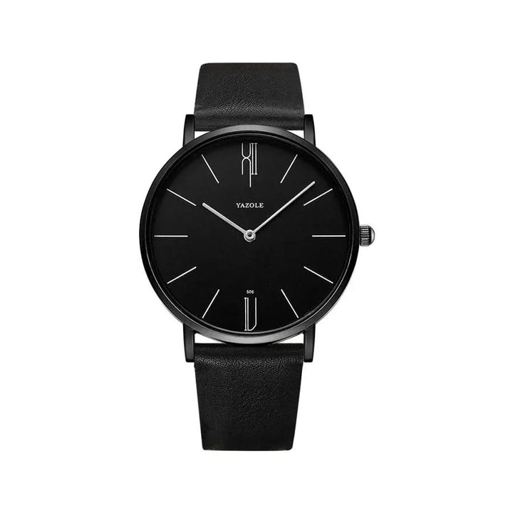 Minimalist analog watch for men and women, with a sophisticated leather band and a clear, easy-to-read dial.