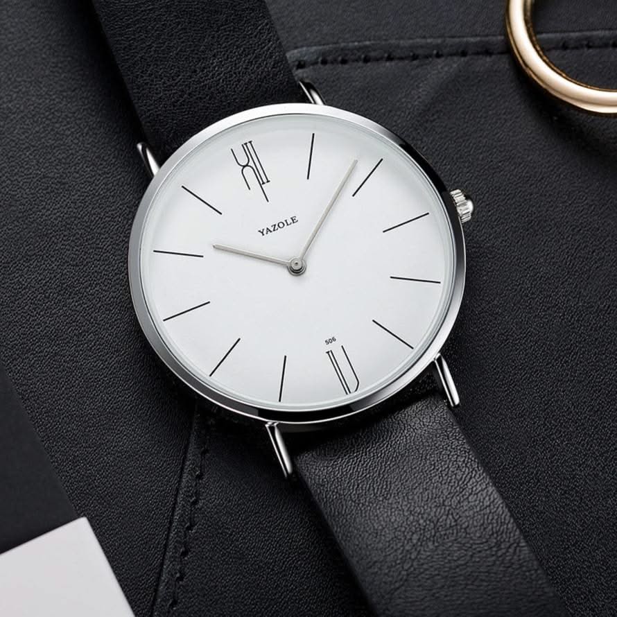 Versatile unisex minimalist watch with a durable leather band, suitable for both casual and formal occasions.