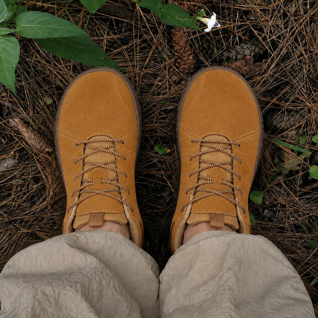Orthopedic zero drop hiking trainers for natural posture & wide toe box comfort. Perfect for outdoor walking.