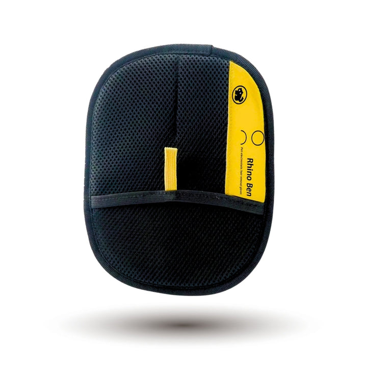 Unisex pet grooming massage mitt for dogs & cats, effective hair removal and gentle massage