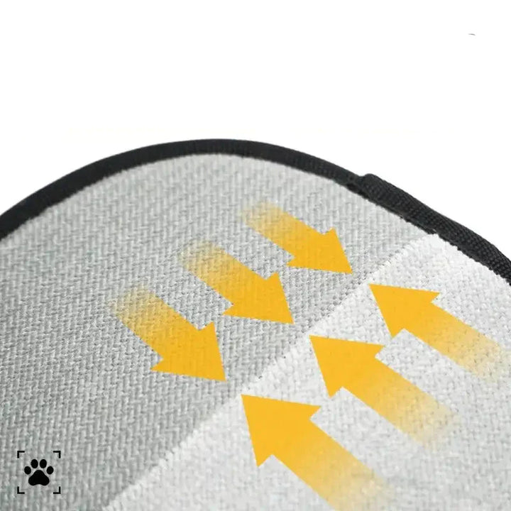 Versatile pet grooming tool, a hair removal mitt for comfortable and easy pet care for dogs and cats
