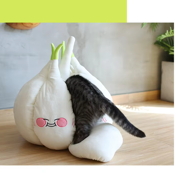 Unisex pet soft garlic design cat cave bed for small pets, cozy & washable