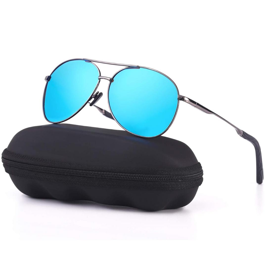 Men's classic aviator sunglasses, polarized for superior glare reduction and UV400 protection for outdoor use.