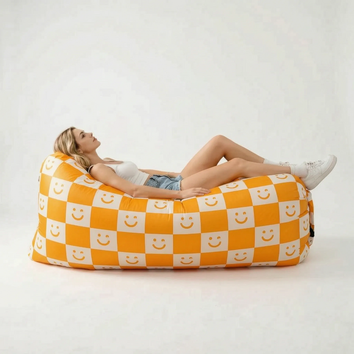 Durable inflatable outdoor sofa for ultimate comfort & relaxation. Portable air lounge, perfect for garden, park or camping.
