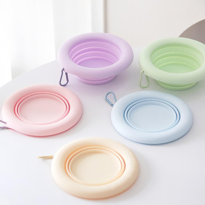 Unisex portable silicone pet folding bowl, 500ml, for travel with dogs or cats, red