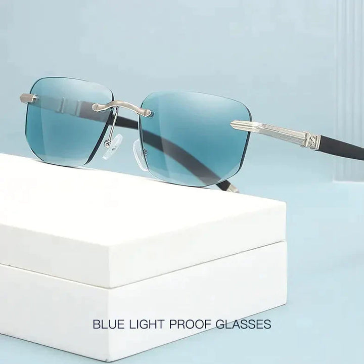 Unisex progressive reading sunglasses with anti-blue light filter & UV400 protection.