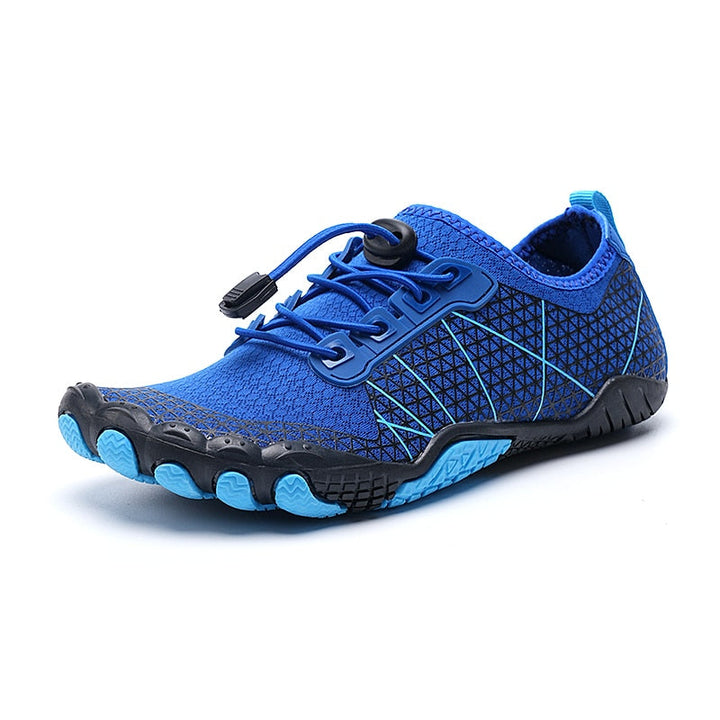 Stylish unisex quick-dry shoes, perfect for beach walks, river crossing & travel.