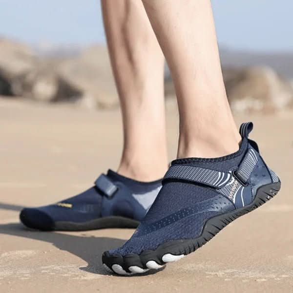 Unisex quick-dry water shoes, perfect for beach, swimming & various water sports. Non-slip aquatic footwear.