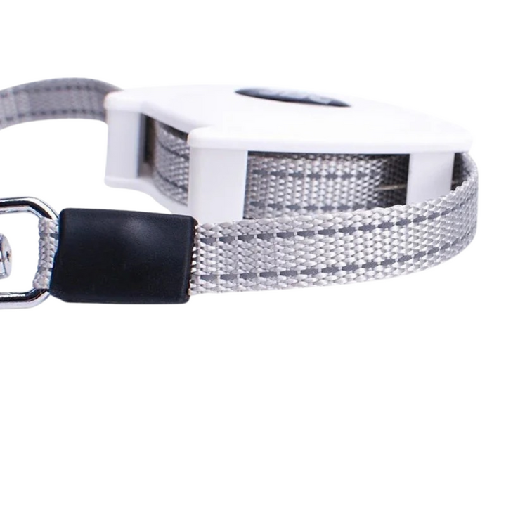 Black unisex retractable dog leash, non-slip ergonomic handling, strong nylon for secure pet walking.