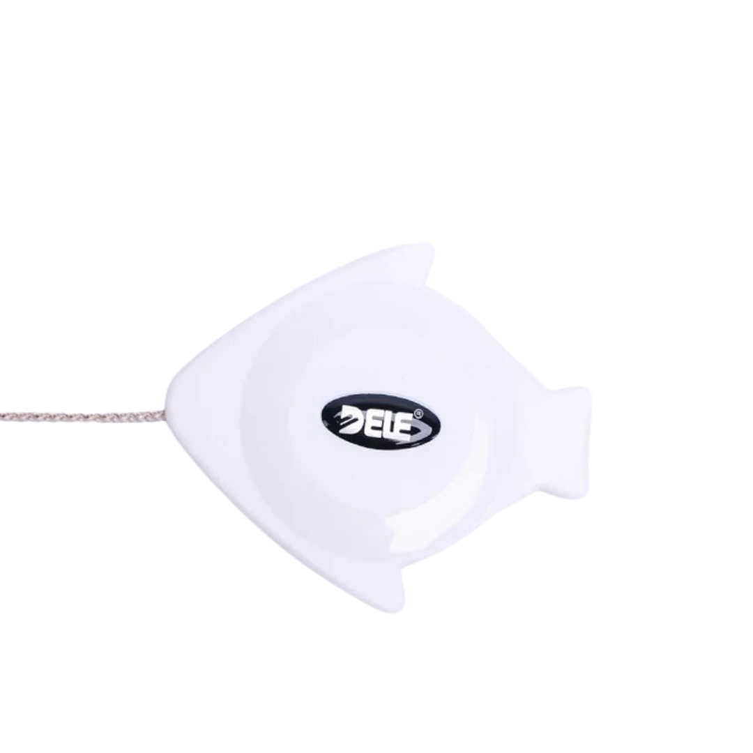 Ergonomic grip retractable pet leash, robust nylon strap, essential accessory for safe dog walking.