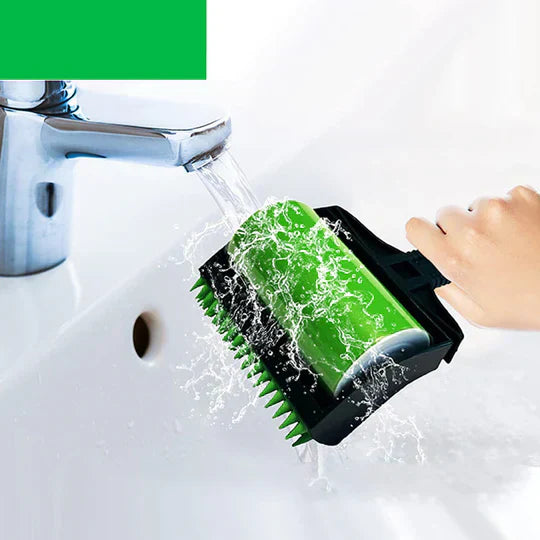 Eco-friendly pet hair remover, a reusable lint roller alternative for sustainable home cleaning.