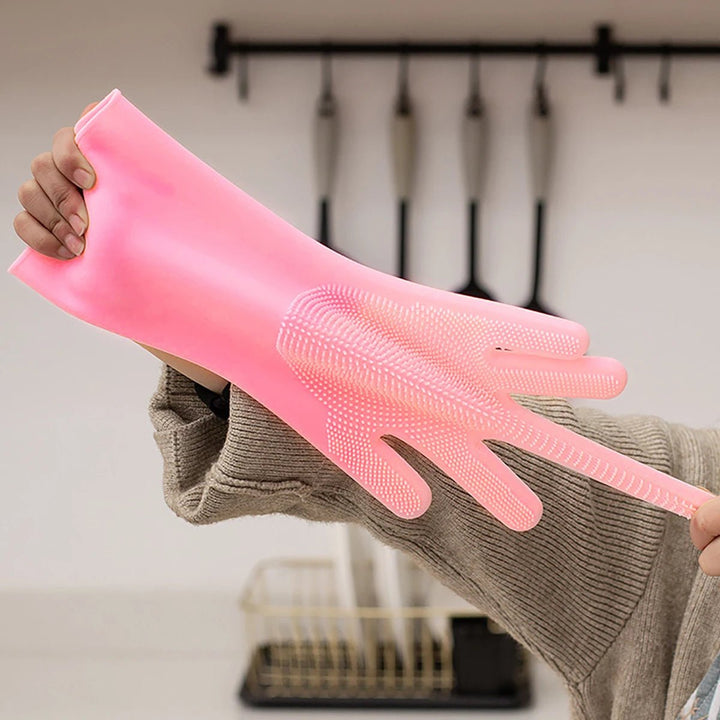 Silicone pet care gloves, unisex design for gentle massage and efficient deshedding.