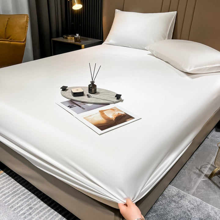 Luxurious deep pocket cotton fitted sheet, perfect for ultimate home comfort and bedroom decor.