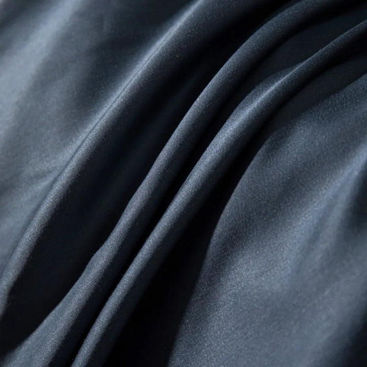 Snug-fit deep pocket cotton sheet, offering ultimate softness and home comfort for a restful sleep.