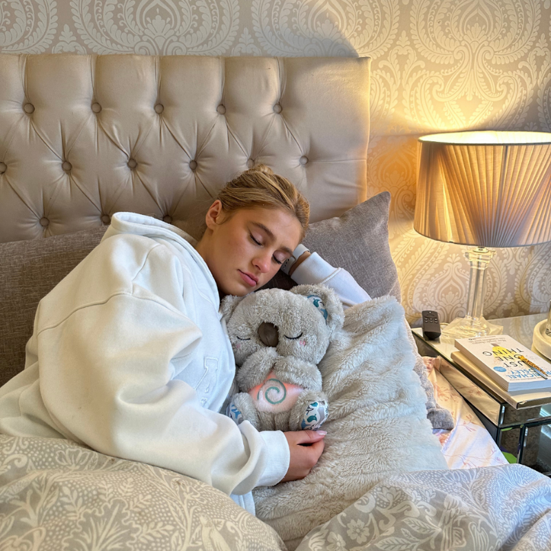 Unisex soft plush toy with gentle light, a perfect comfort companion for soothing relaxation and stress relief.