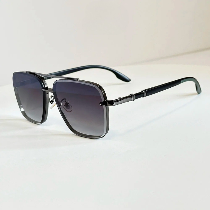 Gradient lens square aviator sunglasses for men & women, offering stylish UV protection & versatile accessory.