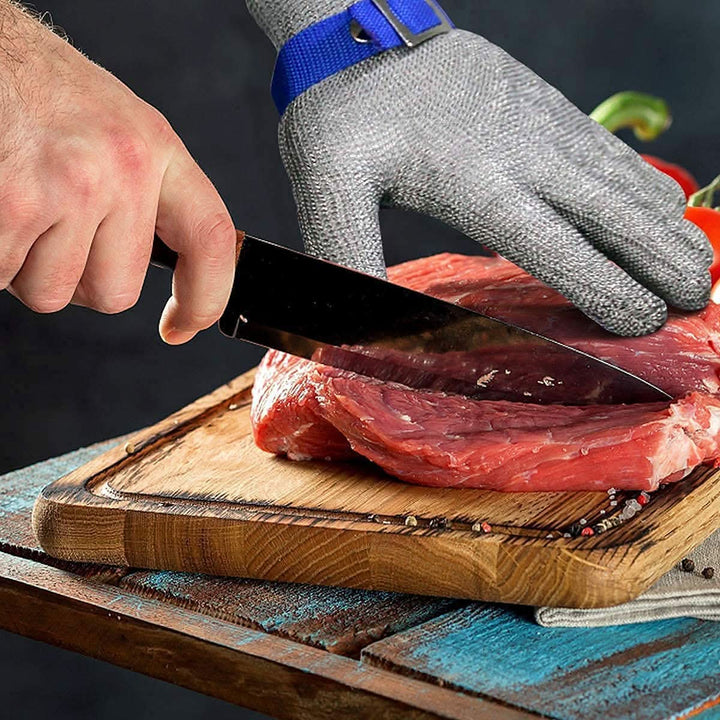 Heavy-duty unisex cut-resistant gloves for industrial use, workshop safety, and craftsmanship; provides maximum protection.