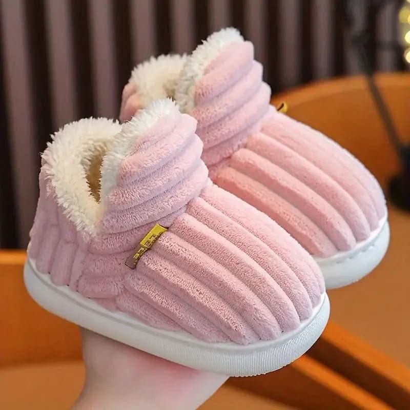 Grey unisex thermal house slippers, perfect for winter warmth and ultimate cozy comfort.