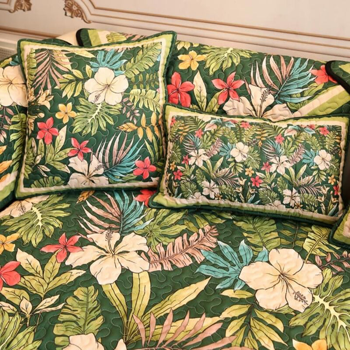 Unisex tropical print couch cover, ideal for refreshing living room aesthetics & protection