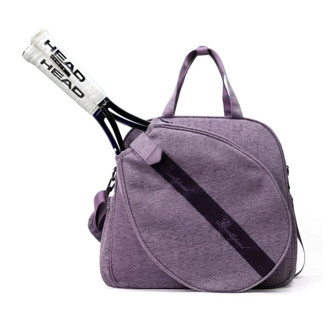 Spacious unisex tennis & padel travel bag. Multi-compartment athletic gear organizer for rackets & accessories.