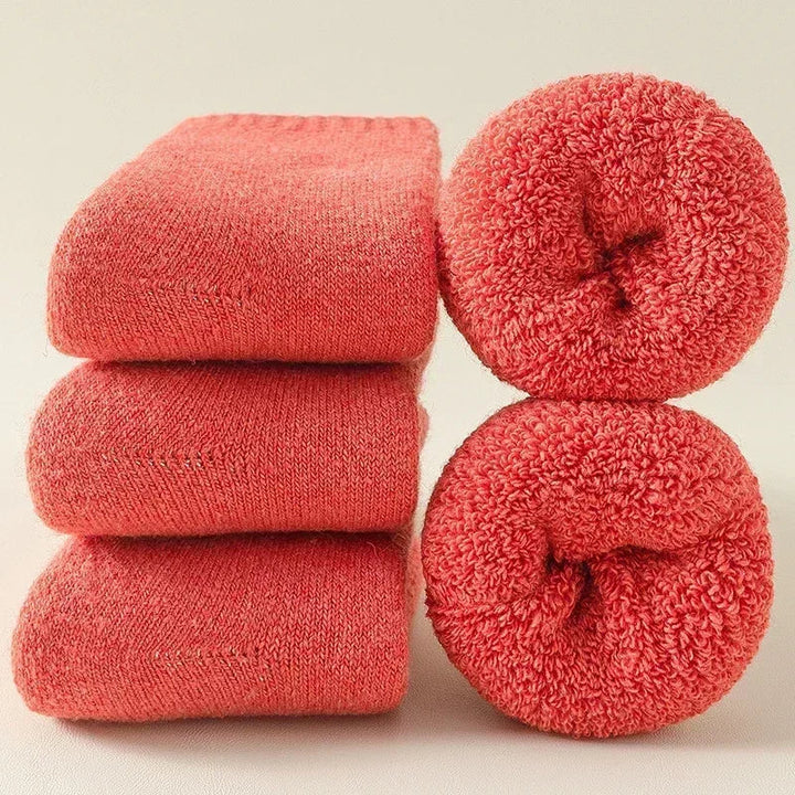 Soft, Ultra-Comfort warm socks 3-pack for cozy, dry feet. Unisex, breathable & moisture-wicking everyday footwear.