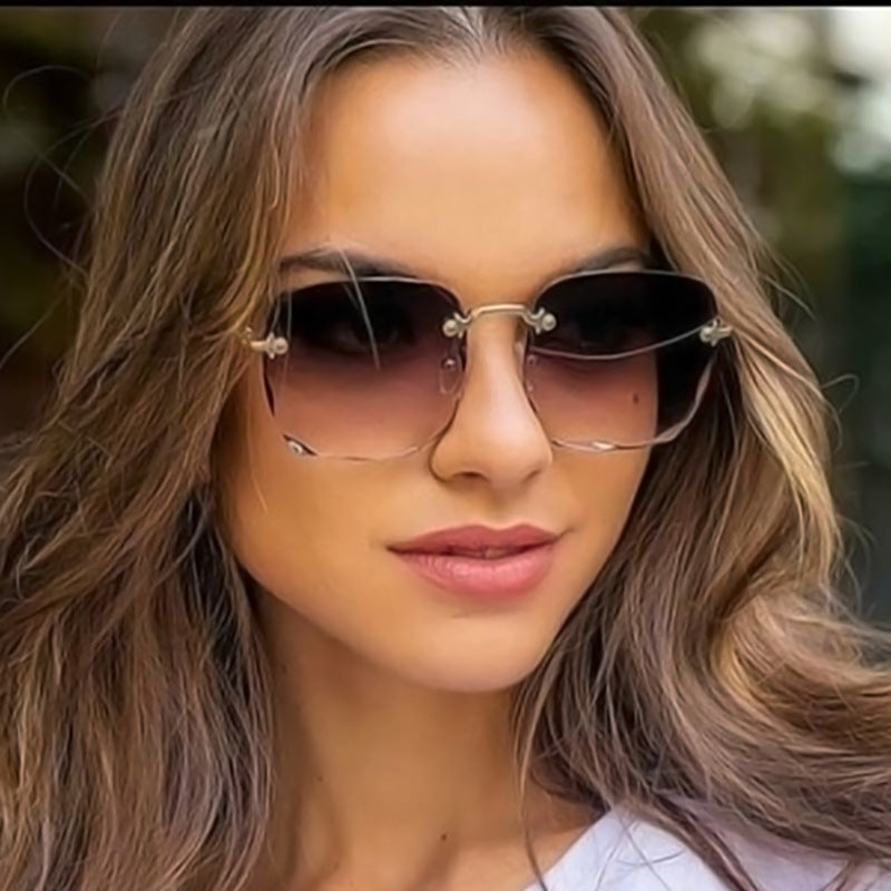 Unisex vintage rimless sunglasses with square lenses and UV400 protection, perfect for summer fashion.