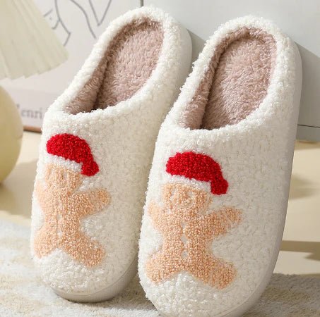 Super cozy unisex house slippers with a festive deer pattern and non-slip sole for winter comfort.