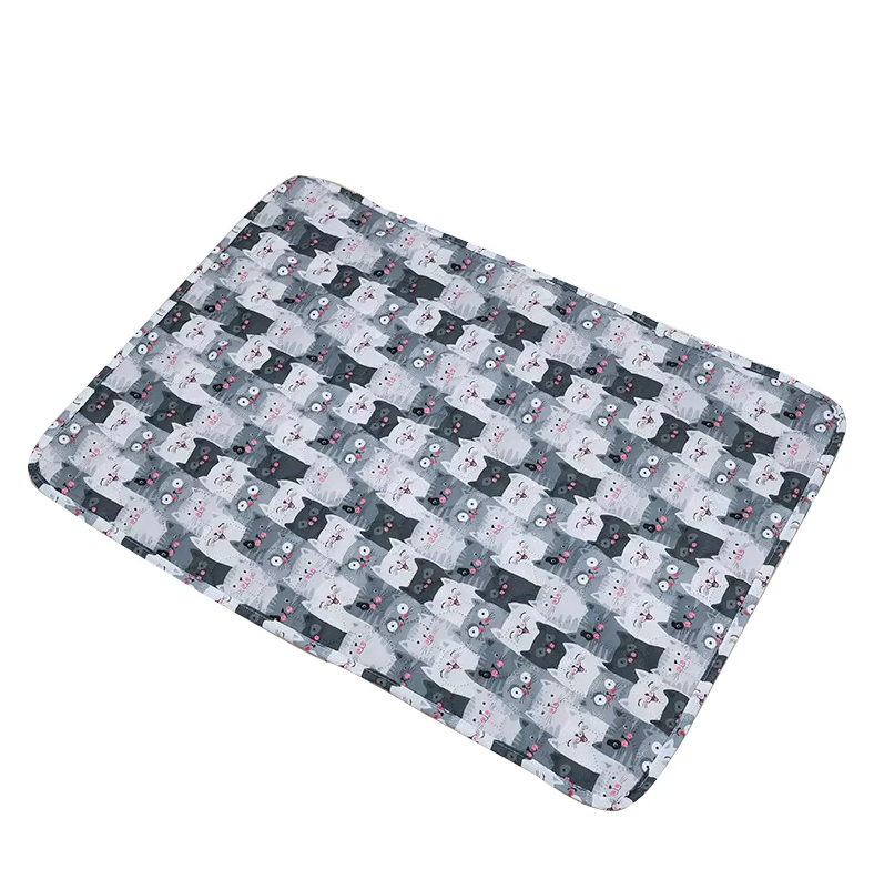 Animal accessory: soft waterproof pet blanket, enhances comfort for dogs and cats, easy to clean.